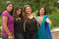 Bhaja Bhajantrilu Spicy Stills
